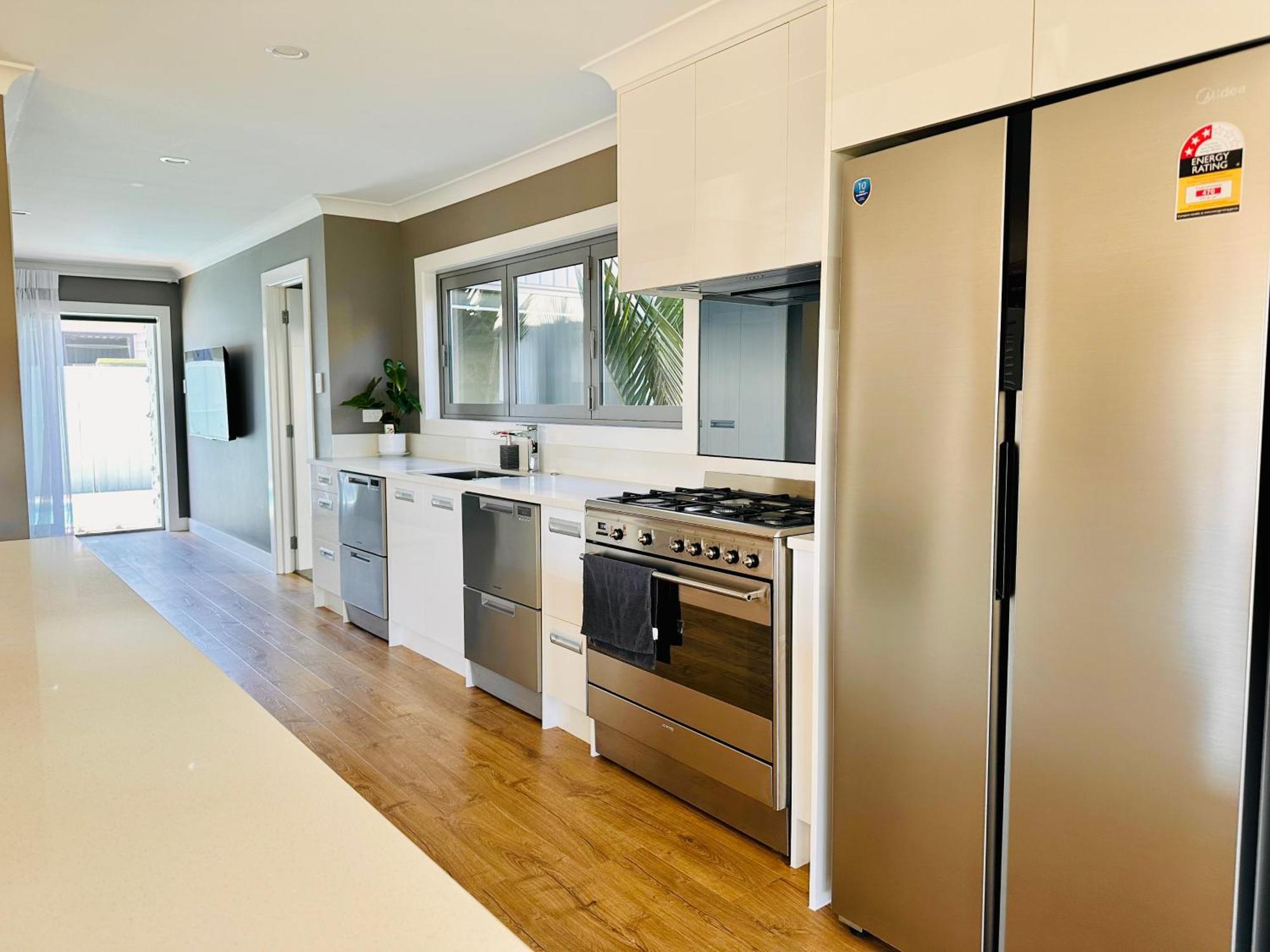 Summer Holiday 4 Bedrooms House In Hamilton With Pool And Spa Exteriér fotografie