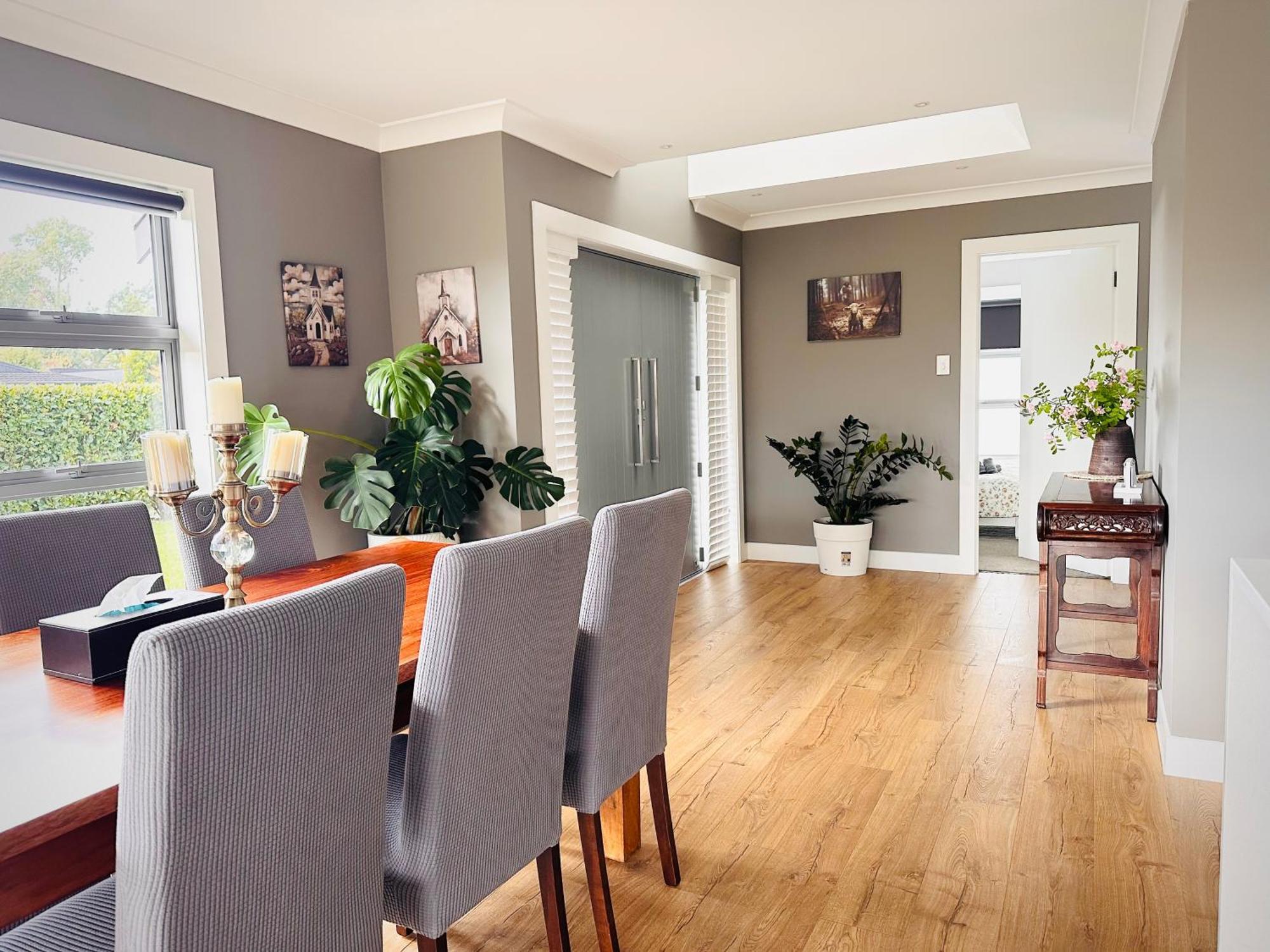 Summer Holiday 4 Bedrooms House In Hamilton With Pool And Spa Exteriér fotografie